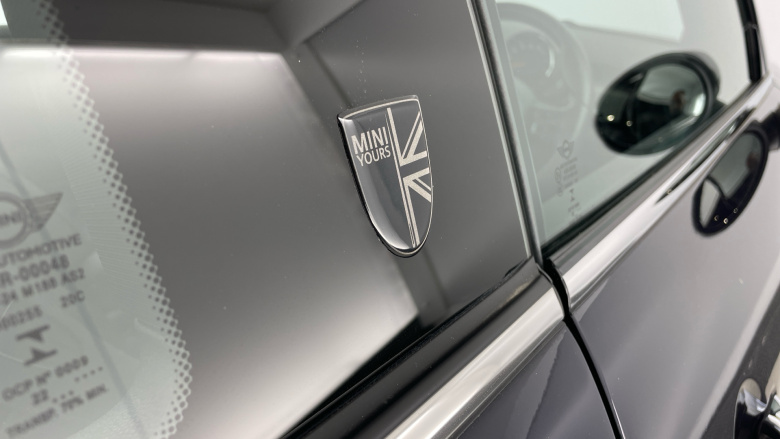 MINI Hatchback 2.0 Cooper S Exclusive 3dr Auto Petrol Hatchback